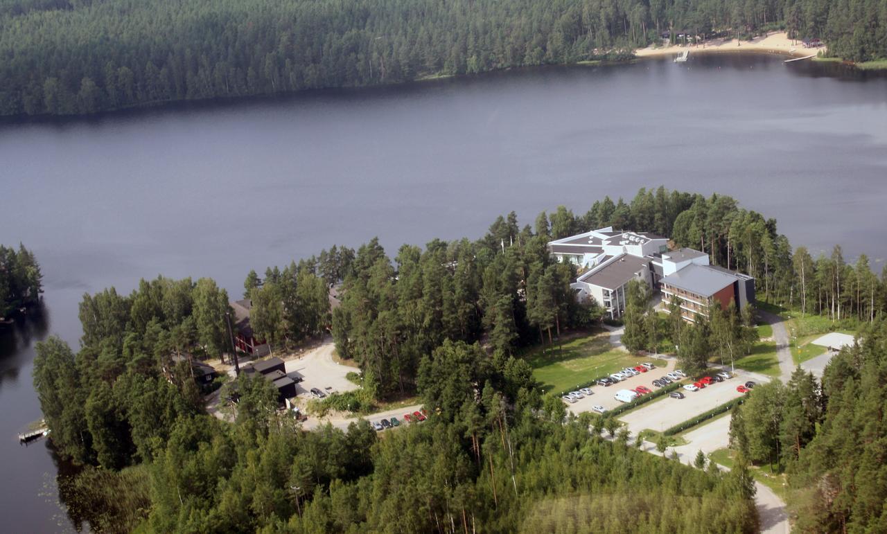 Lehmirannan Lomakeskus Resort 3*